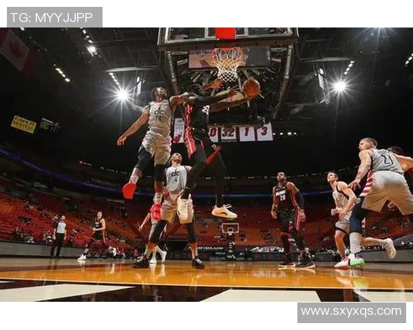 黄蜂队与爵士队历史交锋回顾及球队发展历程分析